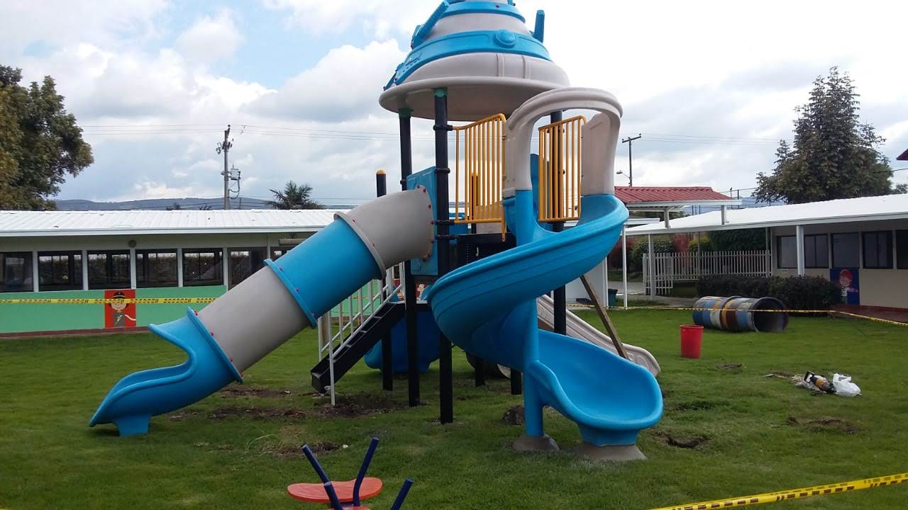 Mantenimiento de parque infantil
